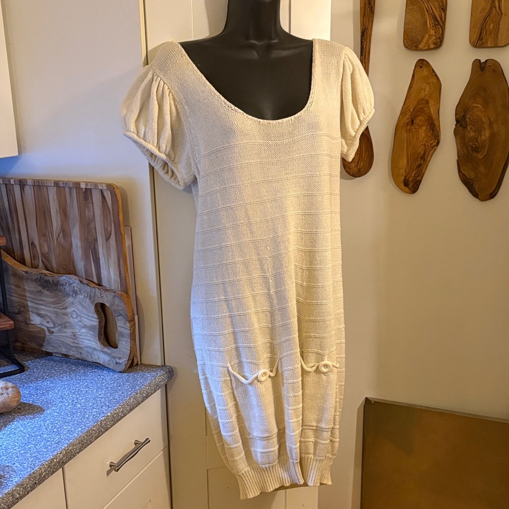 Sweet Ivory Knit Short Sleeve Dress